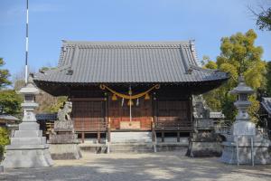 村社　八釼神社